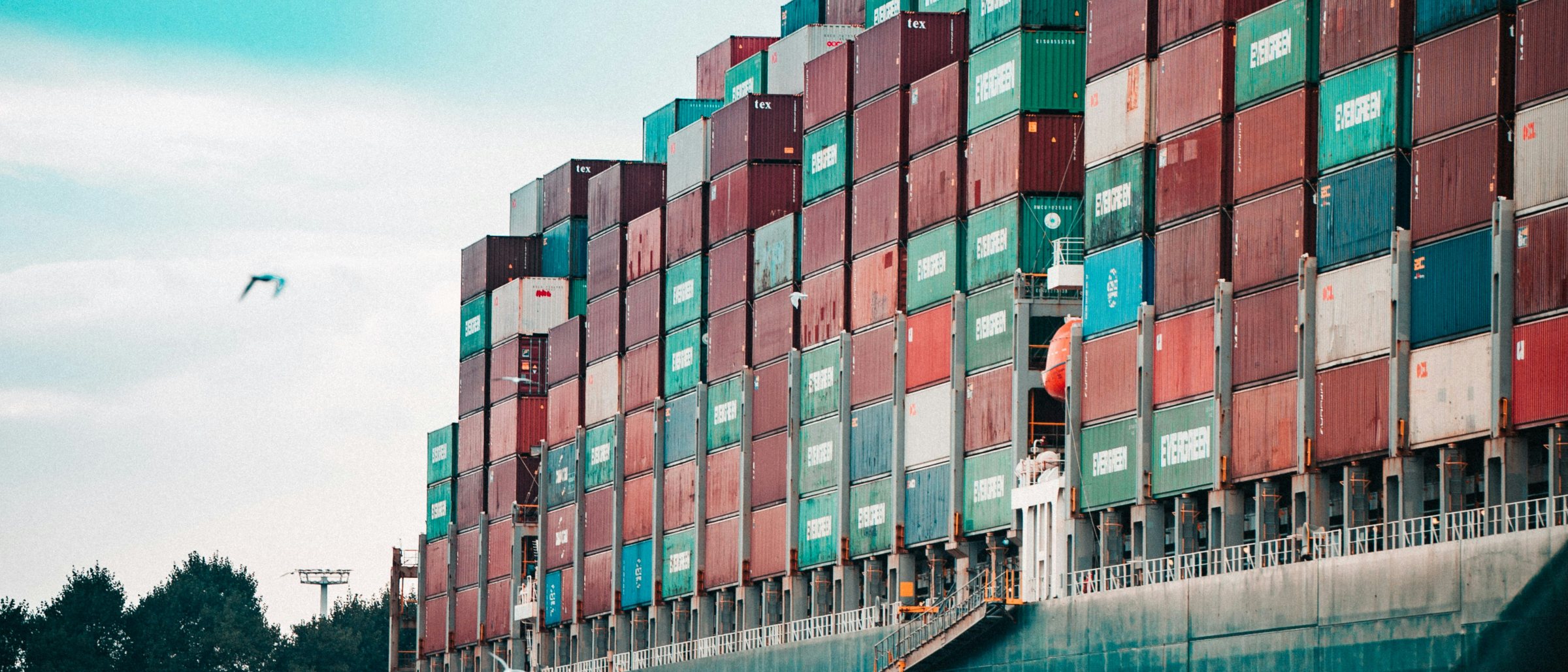 Containerised cargo arriving into the Qatar market.